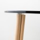 Petite table basse en rotin et plateau de verre design CORRIDOR zoom plateau vue de profil