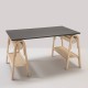 Tréteaux en rotin pour bureau design PASSE-PASSE avec plateau noir