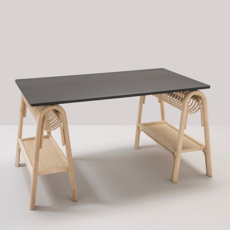 Tréteaux en rotin pour bureau design PASSE-PASSE avec plateau noir